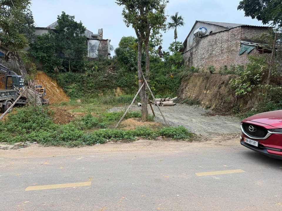 Đất thổ cư 90m² tại Khu 4 Phường Âu Cơ giá 1.1 tỷ - Tiềm năng phát triển cao!