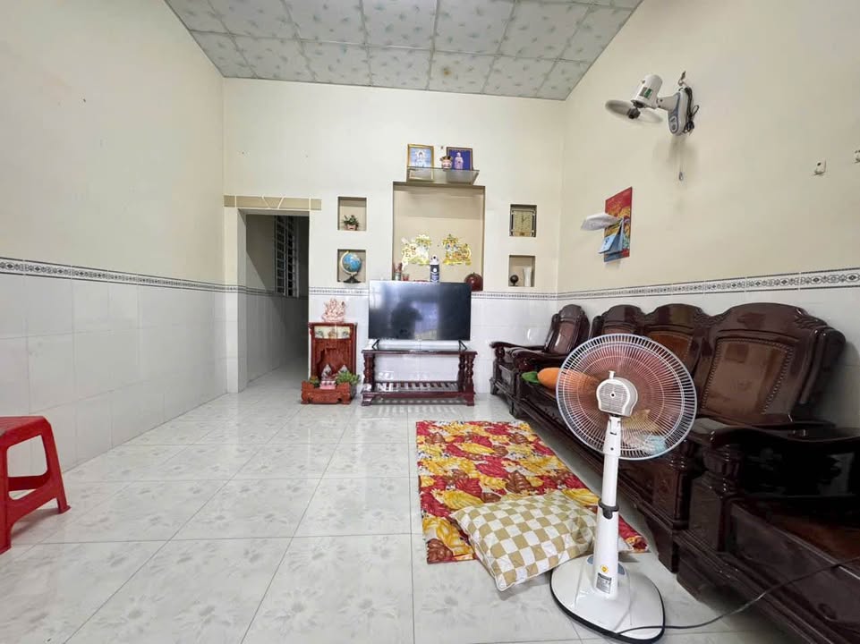 Nhà riêng Hẻm Nhựa Hùng Vương 127m² giá 1.1 tỷ - Vị trí thuận lợi gần chợ