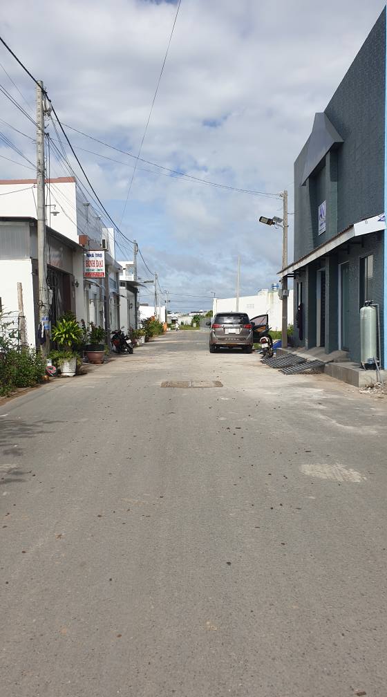 Đất nền hẻm cafe Nhà Gỗ, Trà Vinh 135m² giá 1.35 tỷ - Cơ hội đầu tư hấp dẫn!