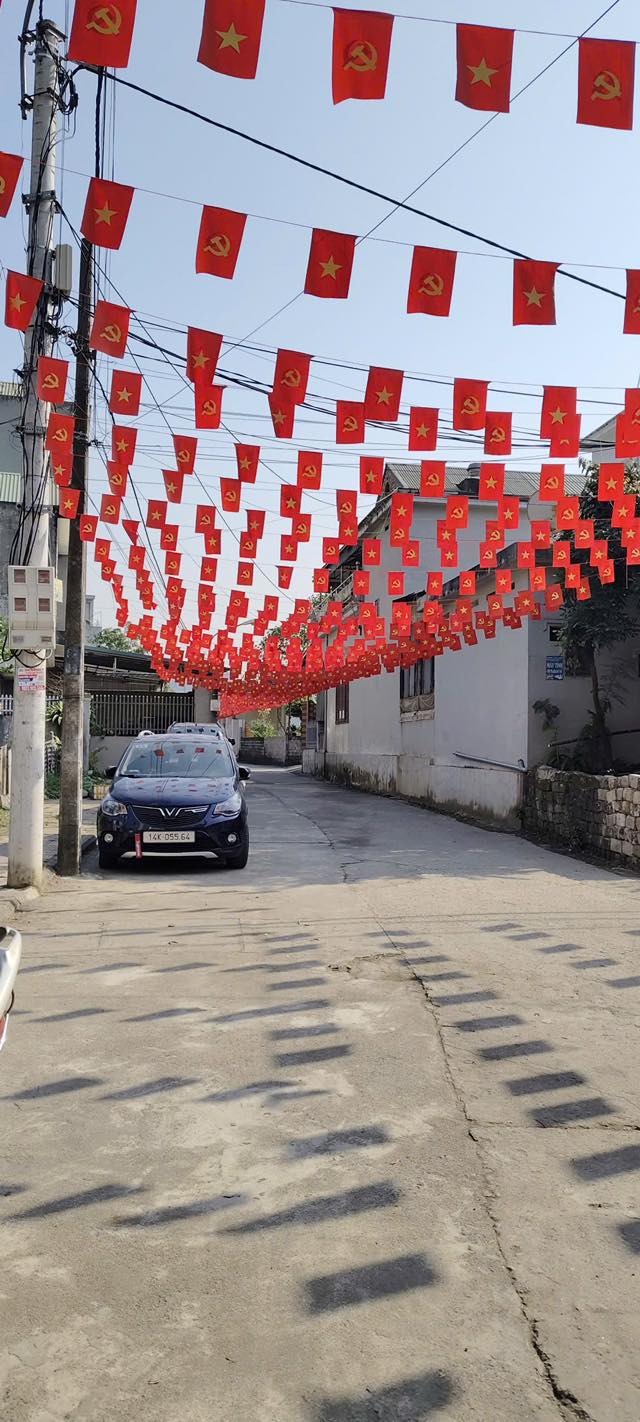 Đất nền Cẩm Phả 52,5m² giá 900 triệu - Sổ đỏ chính chủ, ô tô đỗ cửa!