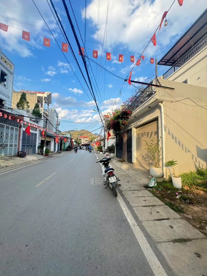 Đất thổ cư 80m² tại đường Nguyễn Trãi, Sơn La - Giá tốt trước Tết!