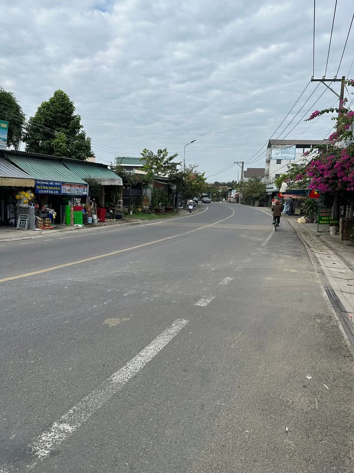 Nhà 1 Lầu 1 Trệt Biên Hòa 120m² giá 2.6 tỷ - Thiết kế sang trọng, vào ở ngay!