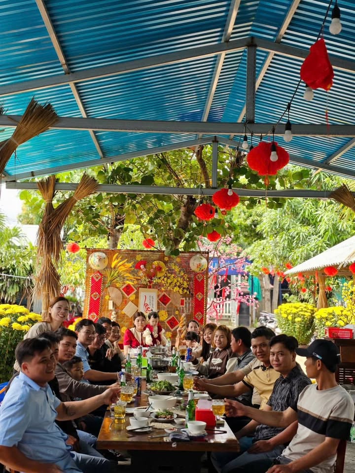 Quán ăn Bãi biển Gành Dưa 800m² giá chỉ 9x - Cơ hội đầu tư hấp dẫn!