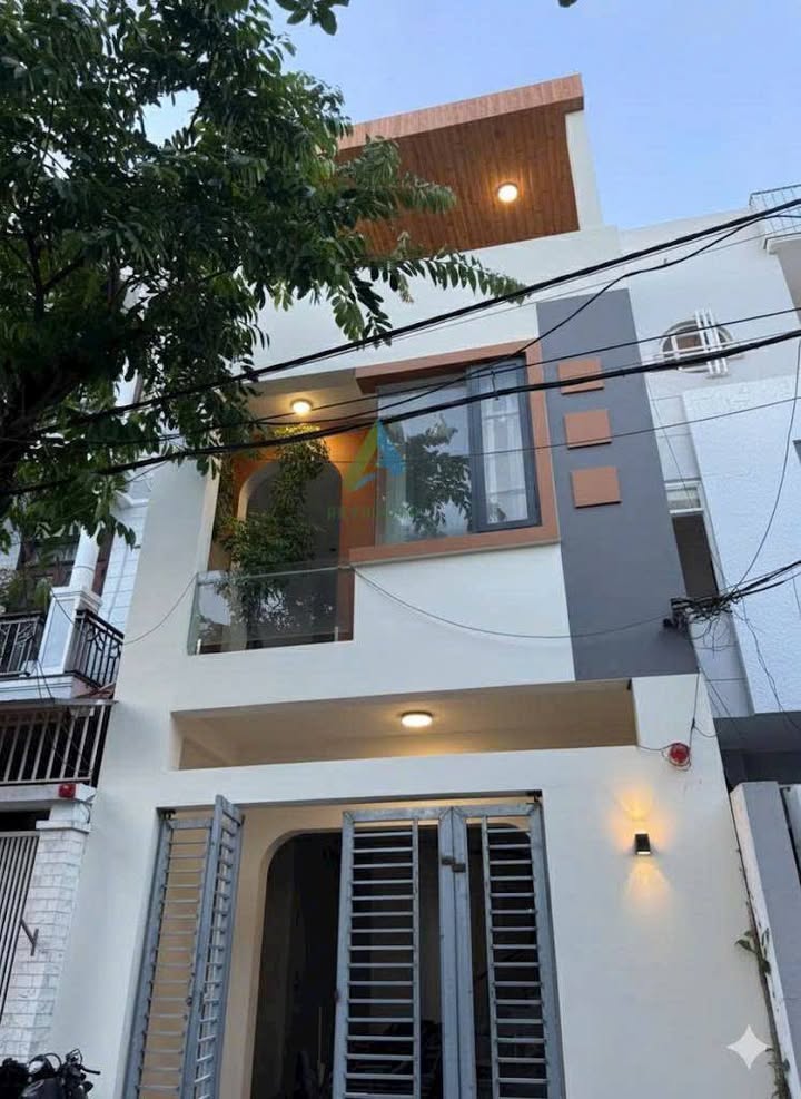 Nhà mặt tiền Nam Sơn, Hòa Cường 87m² giá 7 tỷ - Sẵn sàng ở ngay!