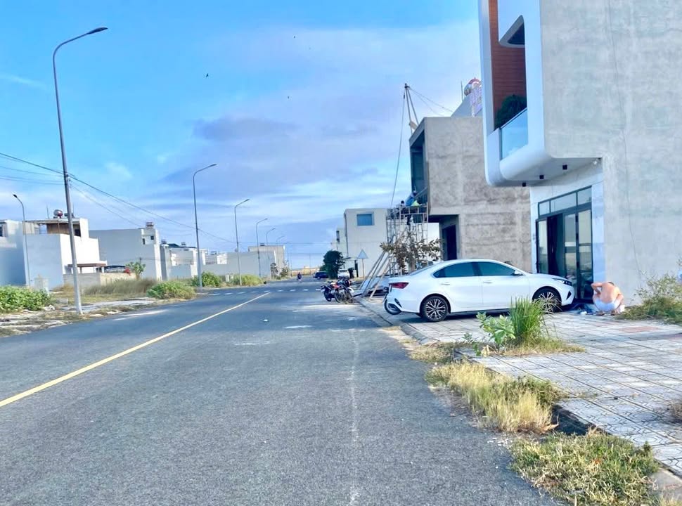 Đất nền khu LK sân bay Phú Yên 100m² giá tốt - Bán gấp trong tuần!