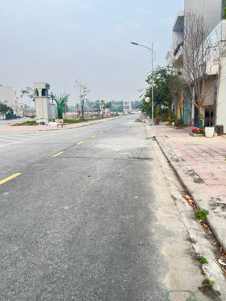 Đất nền Danco, Đồng Tâm, Lạc Thủy 108m² giá 2.9 tỷ - Cơ hội đầu tư tuyệt vời!