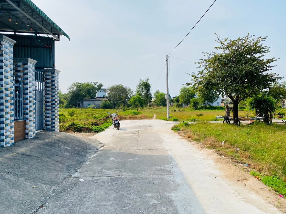 Đất nền LaGi 506m² giá 1.2 tỷ - Đầu tư sinh lời gần biển!