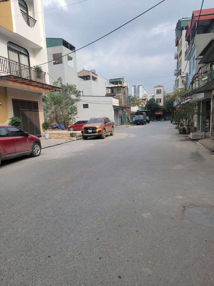 Nhà phố Tân Thới Nhất, Quận 12, 60m² giá 9 tỷ - Sổ đỏ chính chủ