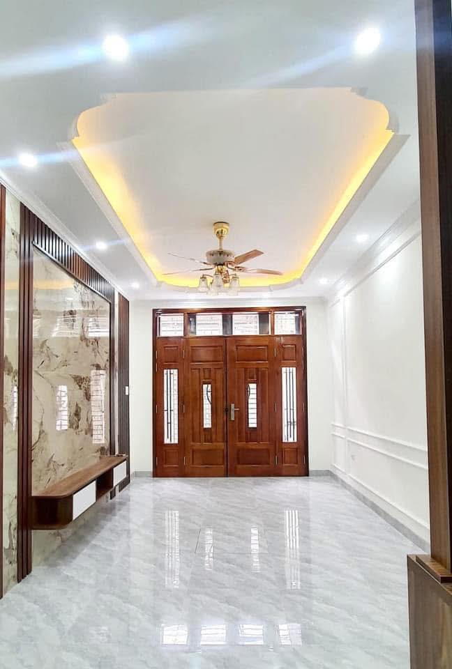 Townhouse La Phù - An Khánh 41m² giá 5.3 tỷ - Vị trí đẹp, tiềm năng tăng giá!