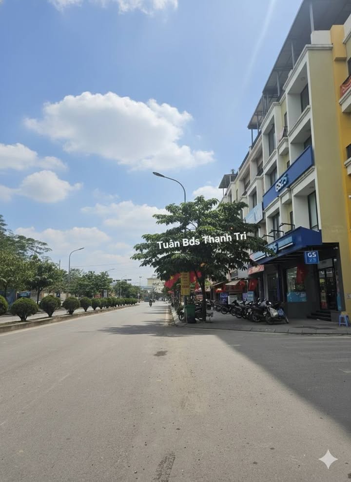 Nhà Phố Thanh Trì 120m² giá 20 tỷ - Đầu tư sinh lời ngay!