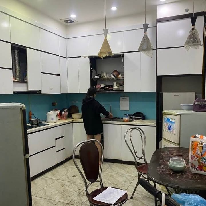 Nhà riêng Mai Dịch, Cầu Giấy 37m² giá 14.5 tỷ - Dòng tiền ổn định