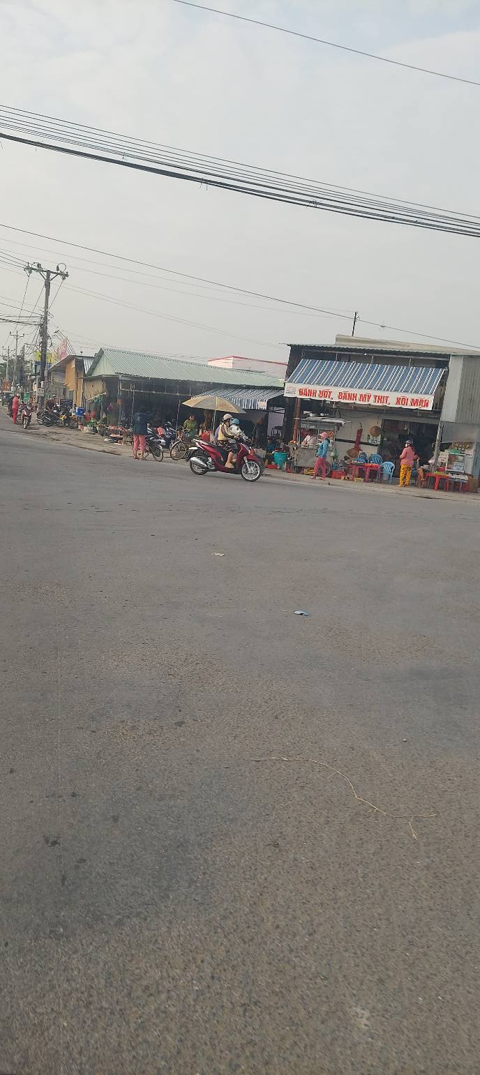 Đất nền xã Bình Xuân 300m² giá 2.25 tỷ - Đầu tư sinh lời ngay!