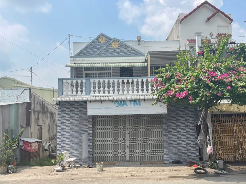 Nhà mặt tiền 2 tầng QL946, Huyện Chợ Mới, 73m² - Thích hợp kinh doanh!