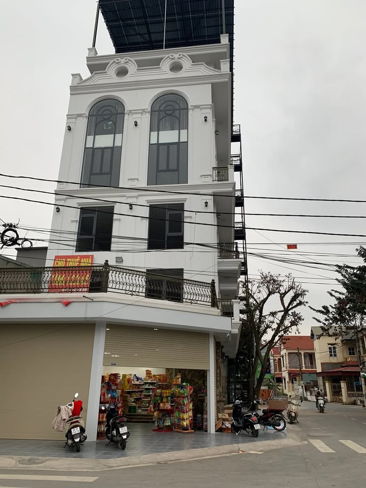 Nhà cho thuê 5 tầng tại Xã Vĩnh Tường - Vị trí trung tâm tiện lợi