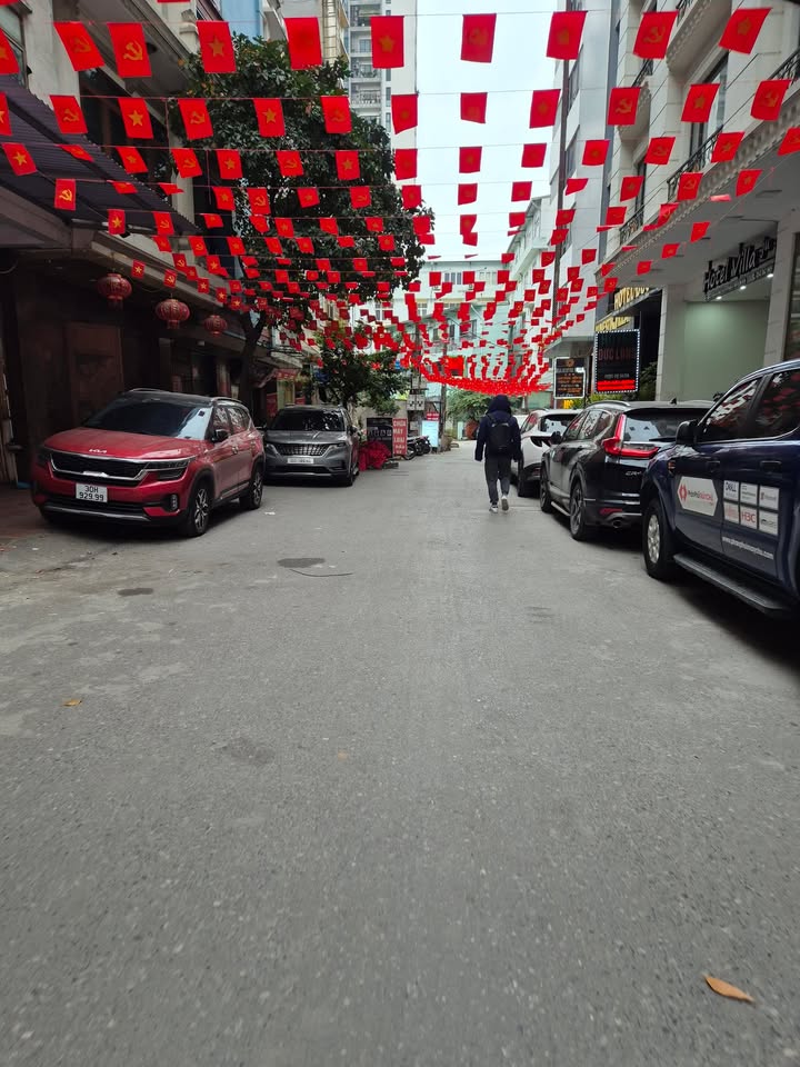 FrontHouse tại Ngõ 58 Trần Bình, 100m² giá thỏa thuận - Kinh doanh đa ngành nghề!