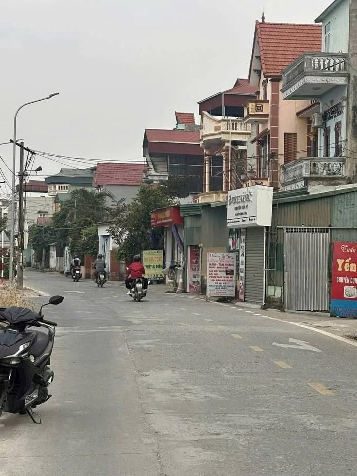 Đất nền KDC Phú Xá Hải Dương 100m² giá 2 tỷ - Vị trí đẹp, thuận lợi!