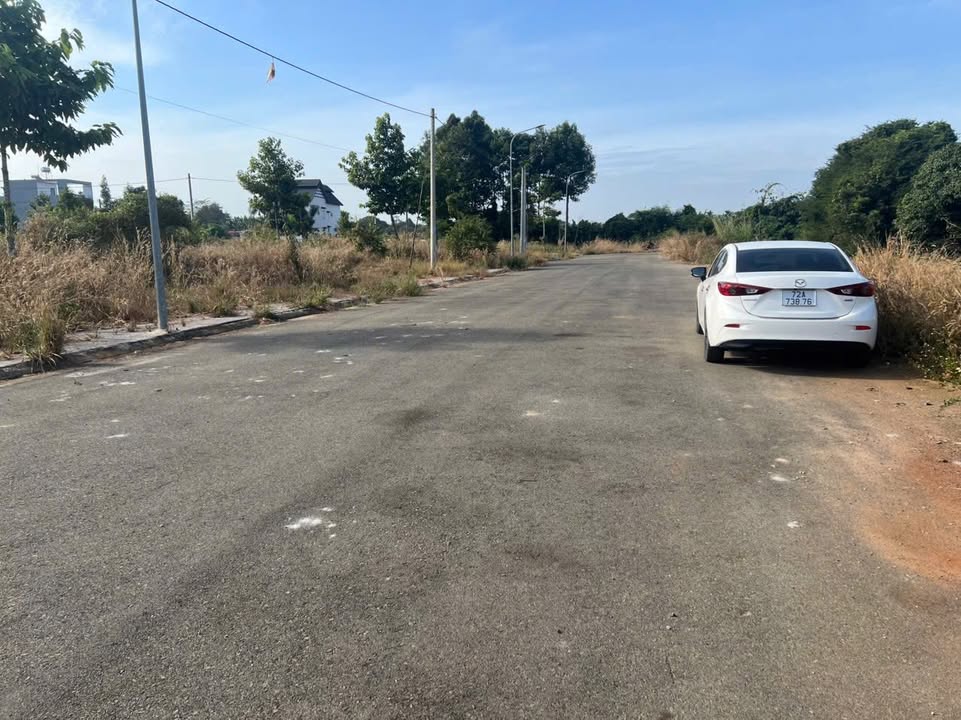 Đất mặt tiền đường 13 Hoà Long, 100m² giá 1.55 tỷ - Cơ hội đầu tư tuyệt vời!