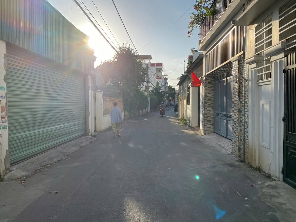 Nhà phố 2 tầng Vĩnh Hòa Nha Trang 58.6m² giá 6.9 tỷ - Gần biển chỉ 300m!