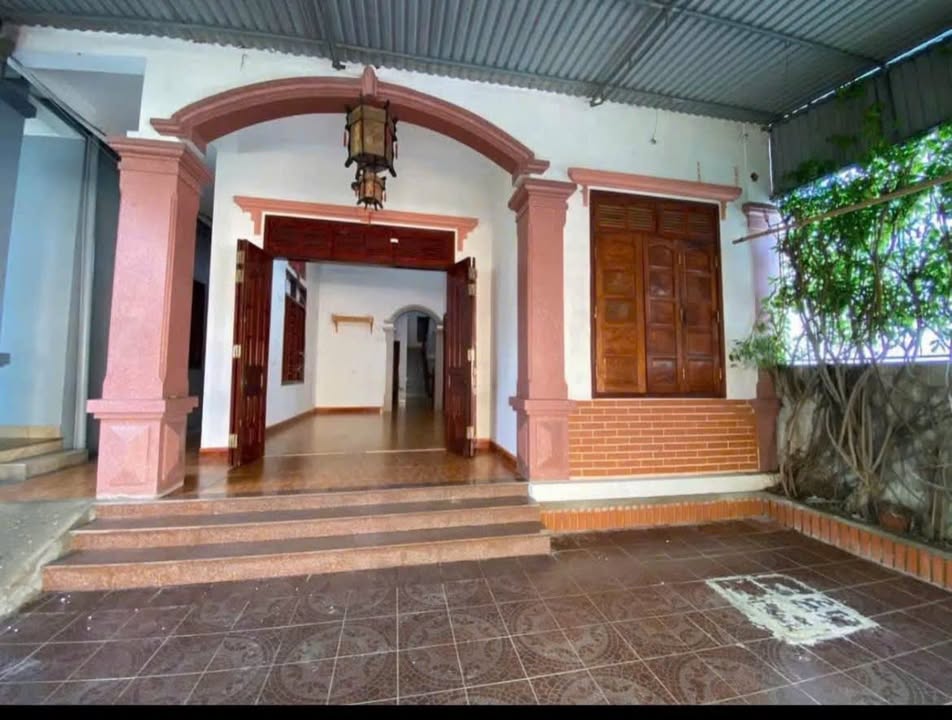 Nhà phố TDP1, Hà Huy Tập 138m² giá 3.9 tỷ - Vị trí sầm uất gần Vincom!