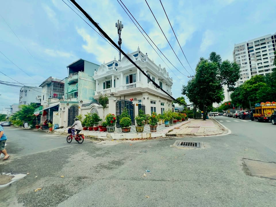 Nhà 2 tầng mặt tiền Đào Trinh Nhất 103.6m² giá 8.8 tỷ - Hạ tầng đồng bộ, vị trí đắc địa!