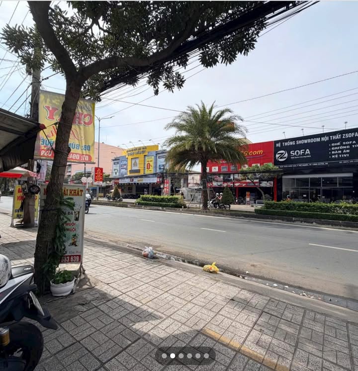 Nhà cấp 4 mặt tiền Trần Hưng Đạo, Long Xuyên 84m² giá 7.2 tỷ - Chính chủ bán gấp!