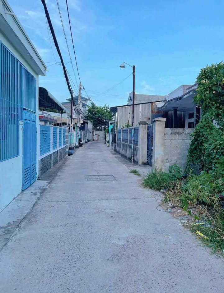 Đất thổ cư Phường Thanh Hải 130m² giá 2.5 tỷ - Lô góc 2 mặt tiền gần biển!