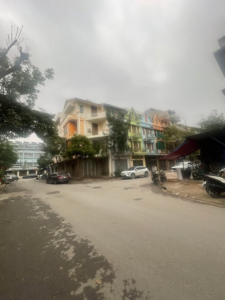 Nhà phố 4 tầng Khu TC5, 100m² giá đầu tư - Vị trí đắc địa gần trường học