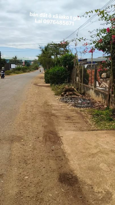 Đất thổ cư xã Ia Pal, Huyện Chư Sê, Gia Lai 400m² giá 1.25 tỷ - Vị trí trung tâm thuận lợi!