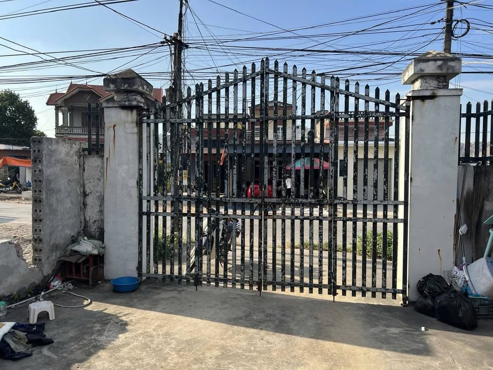 Bán gấp FrontHouse 171m² mặt đường Lại Xuân, chỉ 2.82 tỷ - Dòng tiền ổn định!