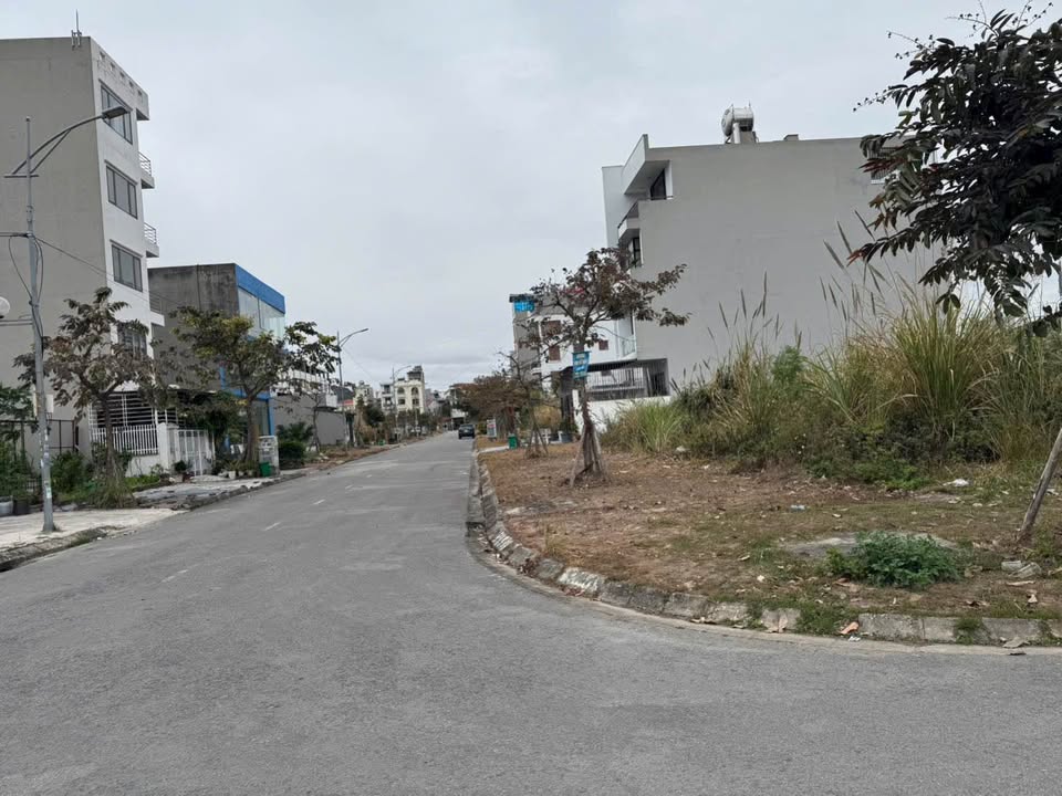 Đất nền Nam Ga Hạ Long 106m² giá 4 tỷ - Đầu tư sinh lời ngay!