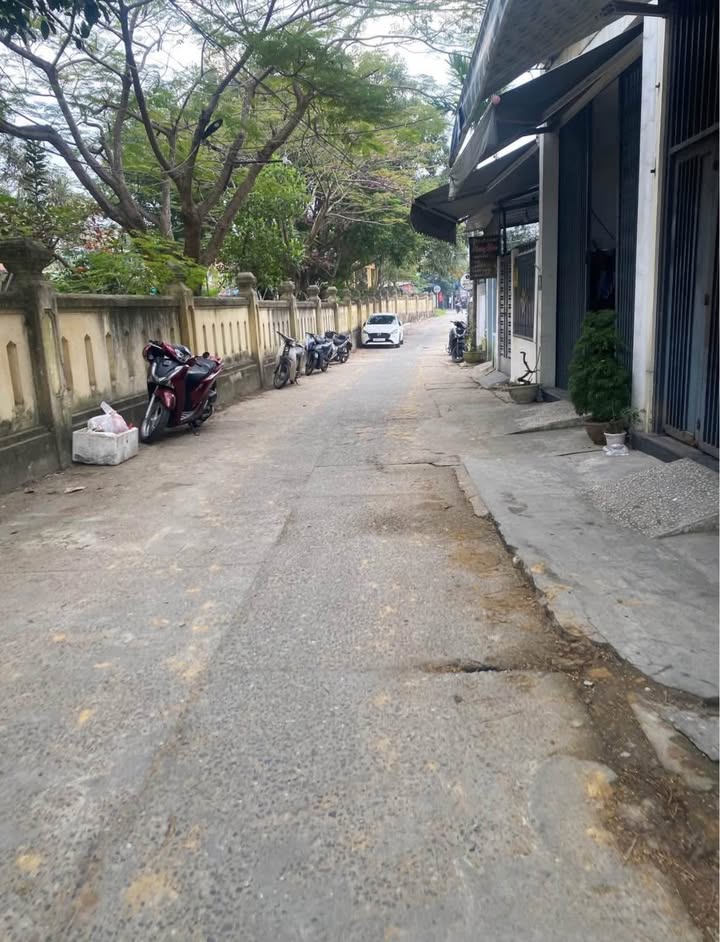 Đất nền Hòa Minh 80m² giá chỉ 2 tỷ - Cơ hội hiếm có!