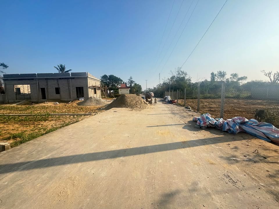 Bán đất Trường Lân - Nghi Trường 200m² giá 2.2 tỷ - Đường bê tông 9m ô tô vào tận nơi!