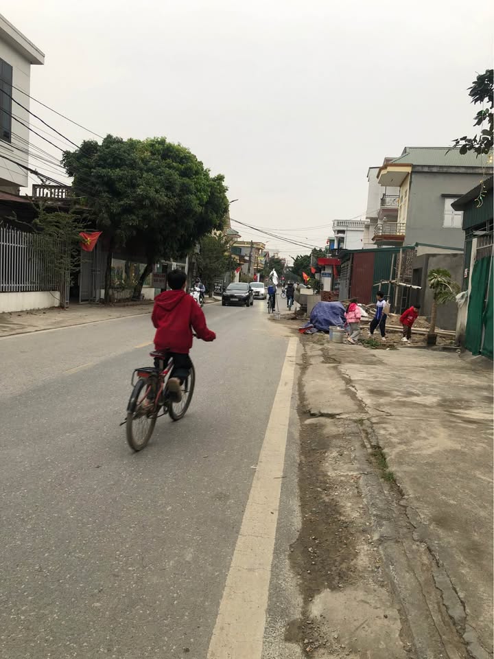 Đất nền Xóm Đông, Khánh Hòa 214m² giá 3 tỷ - Đường ô tô vào tận nơi!