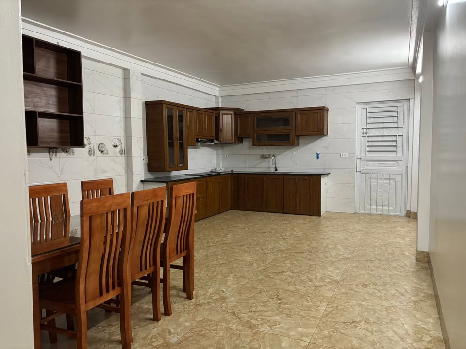 Phòng cho thuê tại Khu Khả Lễ, Đường Lê Thái Tổ, giá 30 triệu - Nội thất đầy đủ