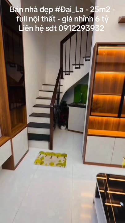 Nhà 4 tầng Đại La, 25m² giá 6 tỷ - Sổ đỏ chính chủ, giao dịch ngay!