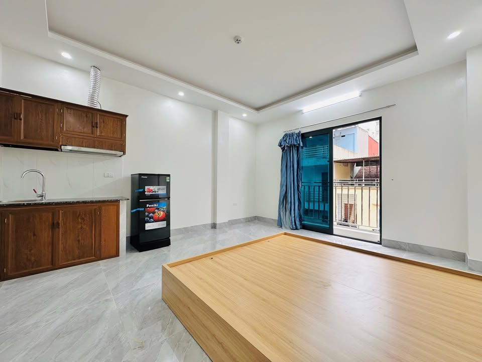 Phòng cho thuê F02 - Man Bồi, Phú Lãm, Hà Đông giá 4.3 triệu - Nội thất đầy đủ, ban công thoáng mát!