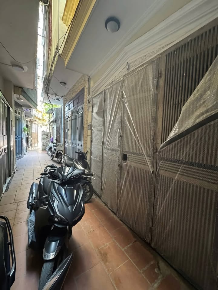 Nhà Khương Trung Thanh Xuân 31m² giá thỏa thuận - Ô tô vào tận nhà!