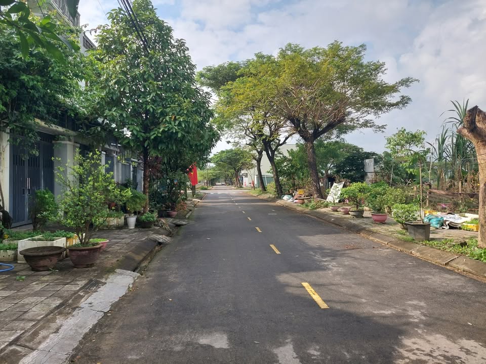 Đất nền chính chủ Phường Hòa Khánh Nam 102m² giá 3.3 tỷ - Vị trí thuận lợi