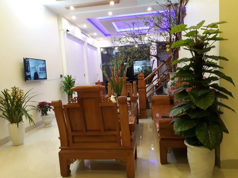 Nhà mặt đường 8m Phường Hàm Rồng 63,75m² giá 5 tỷ - Hàng hiếm tại Thanh Hóa!