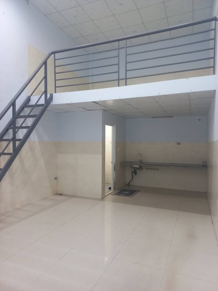 Phòng trọ cho thuê tại đường Phạm Hùng, Bà Rịa - Diện tích 32m², giá chỉ 1.8 triệu/tháng