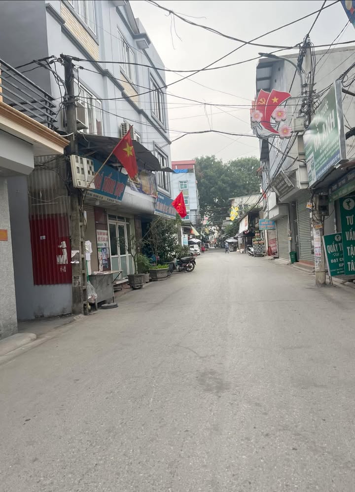 Nhà cấp 4 Kim Chung, Đông Anh 91m² giá 11 tỷ - Vị trí vàng tiện ích xung quanh!