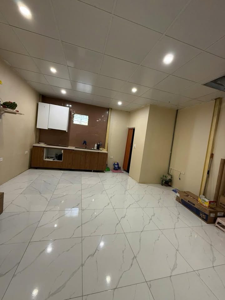 FrontHouse 90m² đường Tân Khai, quận Hoàng Mai giá 2.7 tỷ - Cơ hội đầu tư sinh lời!