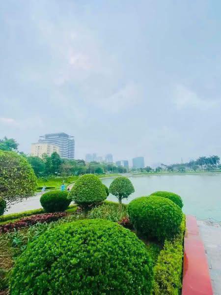 Chung cư C4 Đỗ Nhuận, Bắc Từ Liêm 125m² giá 8 tỷ - Sổ đỏ chính chủ chờ sang tên!