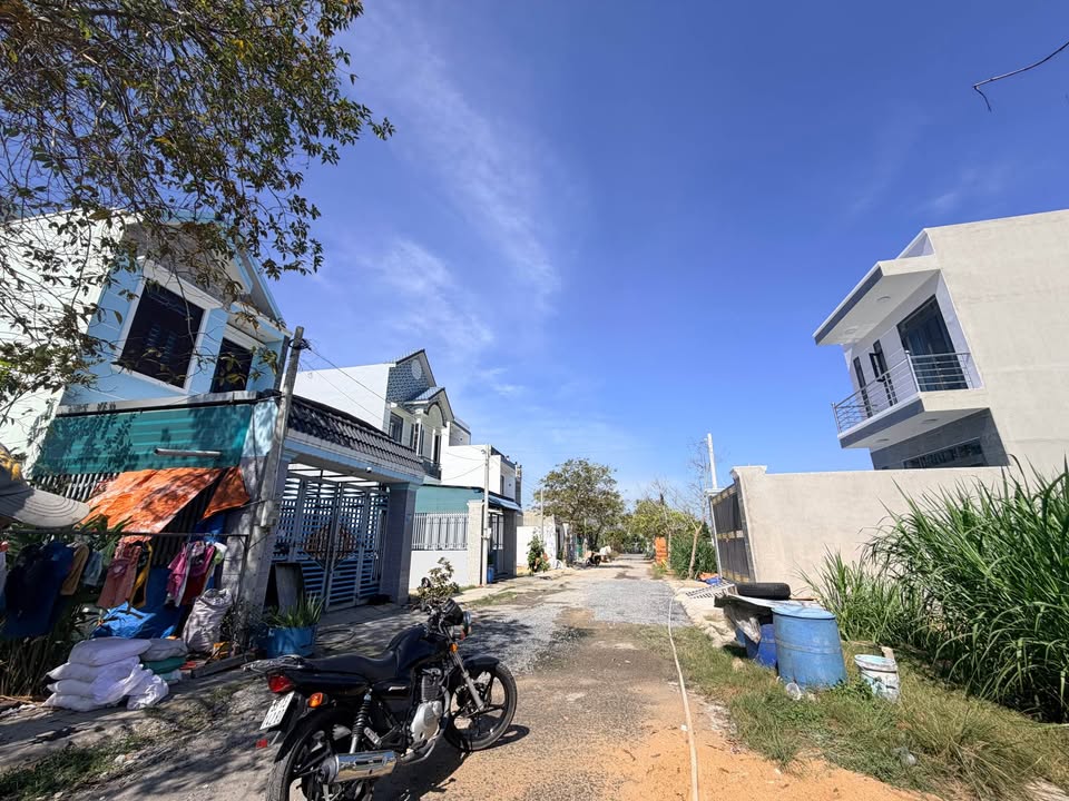 Đất nền Ấp Bàu Sim, Tân Thông Hội 100m² giá tốt - Đầu tư sinh lời!