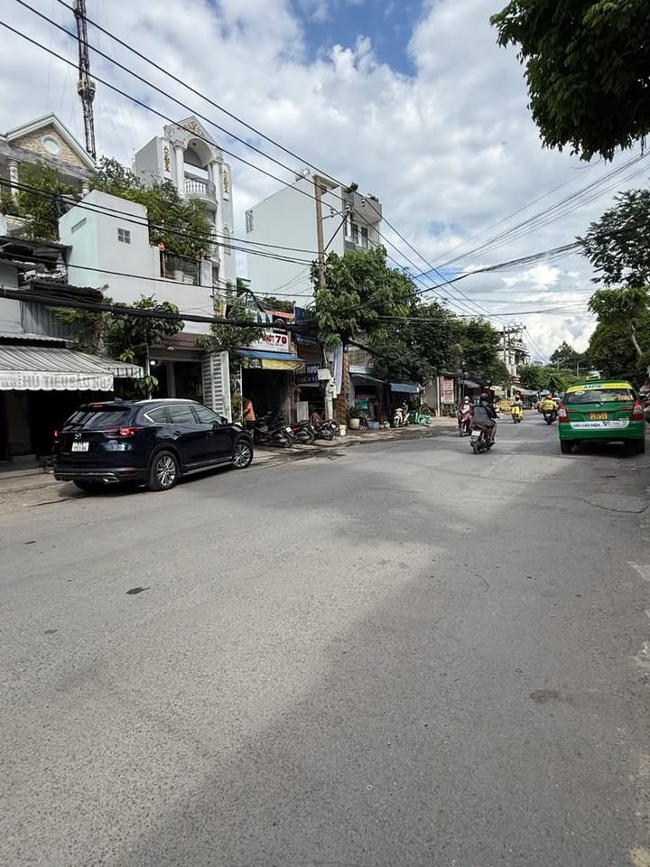 Nhà cấp 4 hẻm xe hơi Lê Văn Thịnh, Thủ Đức 66m² giá 5.3 tỷ - Vị trí đẹp, tiện xây mới!