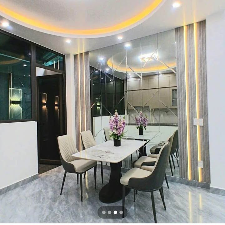 Nhà đẹp sang trọng hẻm xe hơi 7 chỗ tại Phước Long B 65m² giá 6.5 tỷ - Pháp lý rõ ràng, sổ hồng đầy đủ!