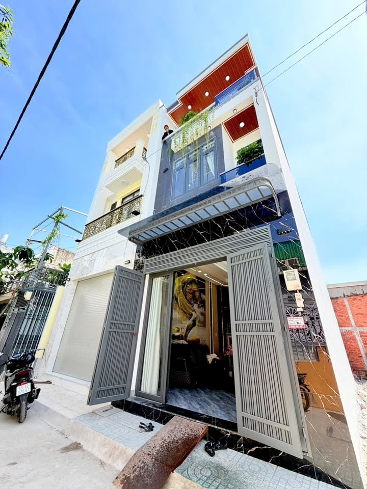 Nhà phố Thạnh Xuân 43, Quận 12, 58m² giá 5.45 tỷ - Sổ hồng riêng, nội thất mới!