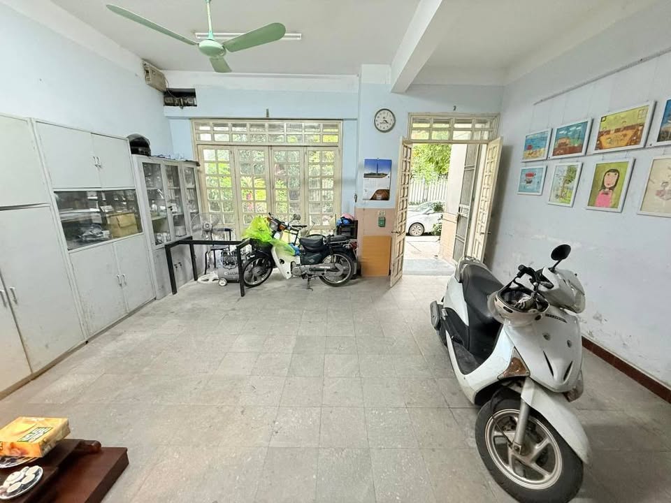 Nhà riêng Trần Đại Nghĩa, 80m², 5 tầng - Ô tô vào tận nhà, giá đầu tư!