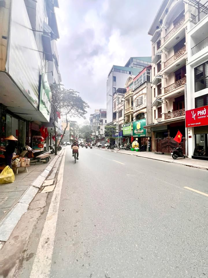 Nhà bán tại Thụy Khuê Tây Hồ 48m² giá 12 tỷ - Gần hồ, view đẹp!