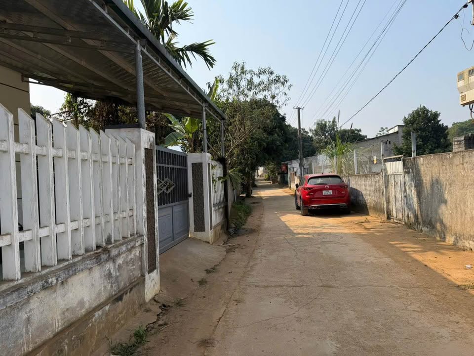 Đất nền Huyện Hàm Yên 200m² giá 1 tỷ - Cơ hội vàng cho nhà vườn lý tưởng!